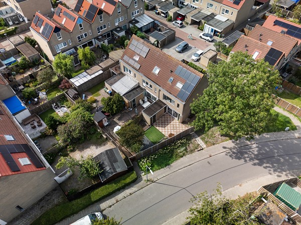 Medium property photo - Karveel 59 86, 8242 WG Lelystad